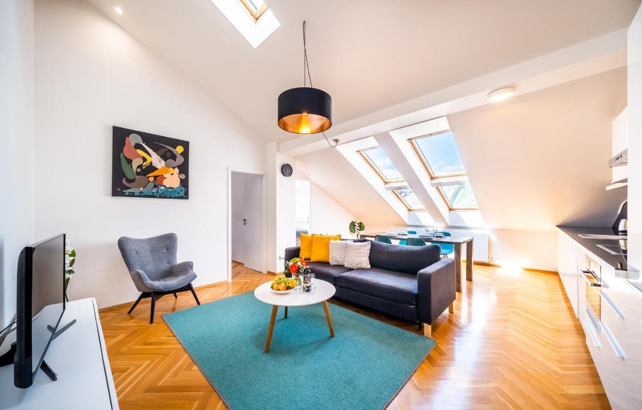 Luxurious Woodrow Wilson Apt In Prague Centre Zewnętrze zdjęcie